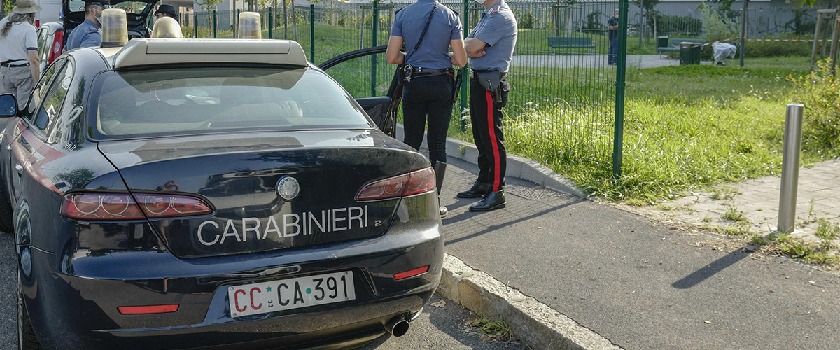 Milano, morta la donna accoltellata alla gola. Arrestato l’ex marito: si chiama Luigi Morcaldi. Tradito dal cellulare Milano, morta la donna accoltellata alla gola. Arrestato l’ex marito: si chiama Luigi Morcaldi. Tradito dal cellulare