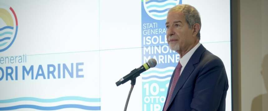 Il ministro Nello Musumeci Il ministro Nello Musumeci