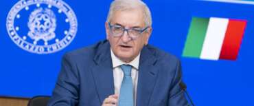 Foti al Secolo: “Dal governo Meloni una manovra che guarda al futuro dell’Italia e non alle urne”