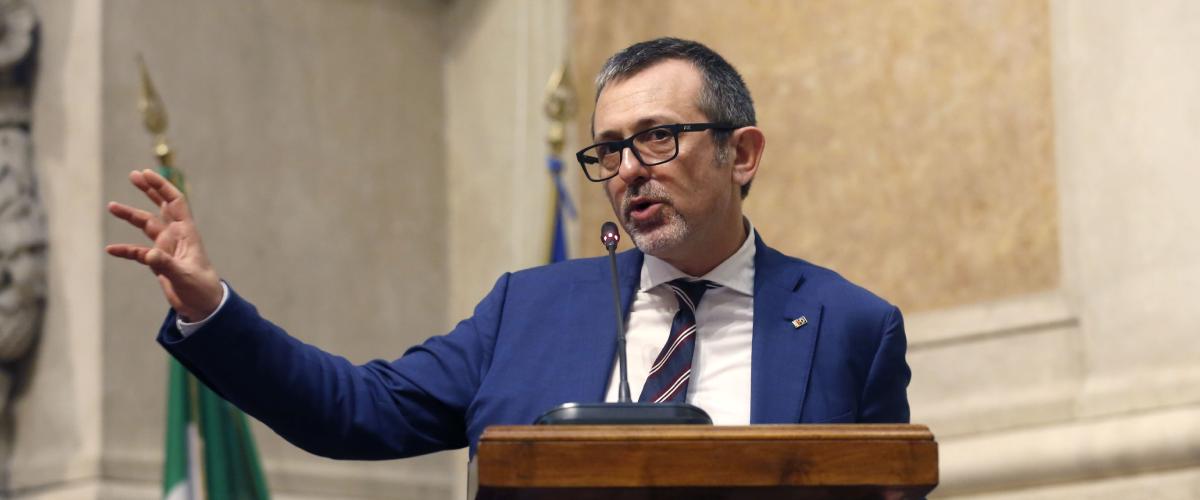 «Siamo cresciuti nel nome di Falcone e Borsellino: la riforma libera la giustizia dalla politica». Parla Delmastro «Siamo cresciuti nel nome di Falcone e Borsellino: la riforma libera la giustizia dalla politica». Parla Delmastro