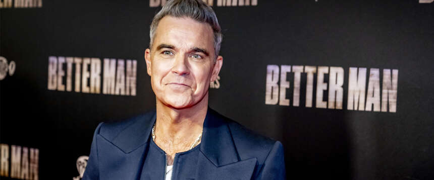 Il 7 ottobre di due anni fa il massacro di Hamas, salta il concerto di Robbie Williams: ha la moglie ebrea