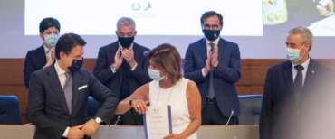 Commissione Covid, FdI attacca sulle relazioni tra Pd, Arcuri e Benotti: “Buttati 750 milioni per mascherine non a norma e sequestrate”