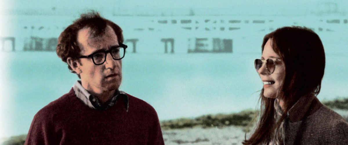 Woody Allen “devastato e sconvolto” dalla morte di Diane Keaton. “Ha scoperto che non siamo eterni…”