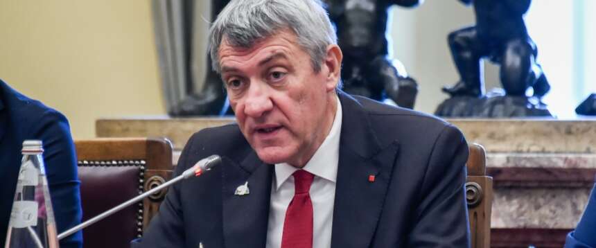 Lo schiaffo della Bce a Landini: nessun fiscal drag con Meloni. E lui si consola con il solito sciopero preventivo Lo schiaffo della Bce a Landini: nessun fiscal drag con Meloni. E lui si consola con il solito sciopero preventivo
