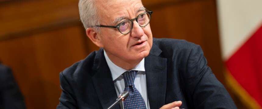 Mantovano: “Il vero rischio per la democrazia è l’aggiramento per via giudiziaria delle scelte politiche”