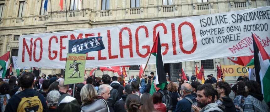 Il presidio pro-Pal a Milano, sfociato in tafferugli