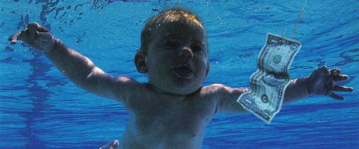 Il bambino di “Nevermind” perde la causa contro i Nirvana: la foto della copertina non era «sfruttamento sessuale minorile»