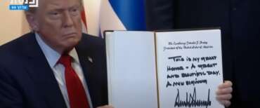 Il giorno della pax trumpiana: dalla standing ovation alla Knesset alla firma di Sharm el Sheik