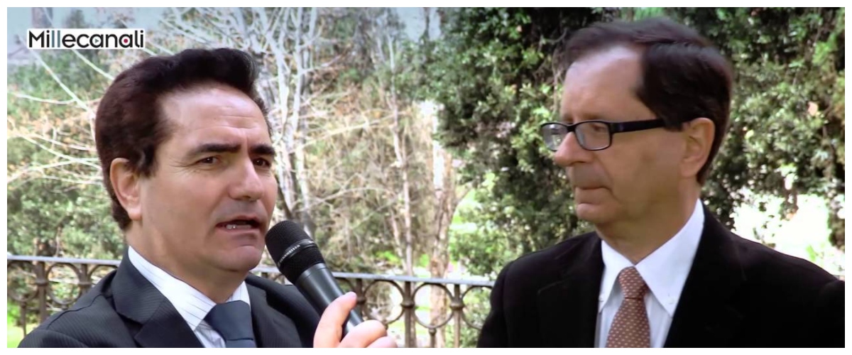 Lutto al Tg5, morto il vicedirettore Claudio Fico. Il cordoglio di Mediaset per la perdita di un grande giornalista Lutto al Tg5, morto il vicedirettore Claudio Fico. Il cordoglio di Mediaset per la perdita di un grande giornalista