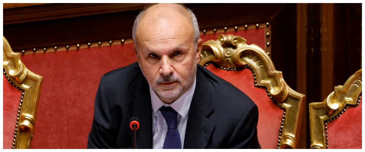 Dal governo 80 milioni di euro in più sulla salute mentale: l’impegno di Schillaci e Gemmato Dal governo 80 milioni di euro in più sulla salute mentale: l’impegno di Schillaci e Gemmato