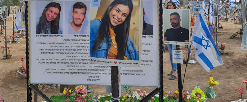 Due anni fa la strage del 7 ottobre, Hamas “festeggia” lanciando razzi da Gaza verso Israele