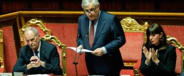 Il ministro Tajani durante l’informativa alla Camera sul Piano di pace per Gaza