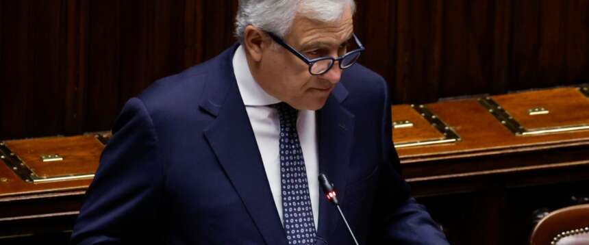 Tajani alla Camera: “Gli italiani stanno bene. L’Italia in prima linea per la pace, ora non dividiamoci”
