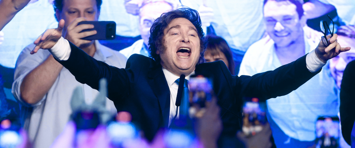 Argentina, dallo shock economico al successo politico: Milei vince ancora e incassa il sostegno americano Argentina, dallo shock economico al successo politico: Milei vince ancora e incassa il sostegno americano
