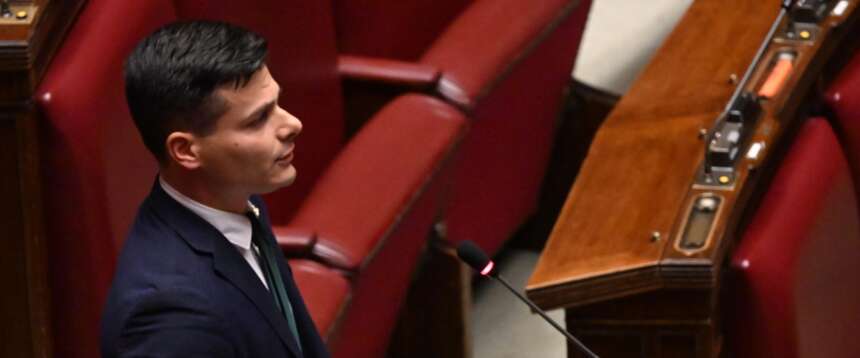 Spari e cavi elettrici manomessi a casa del deputato della Lega, Ziello. FdI: Le forze democratiche condannino Spari e cavi elettrici manomessi a casa del deputato della Lega, Ziello. FdI: Le forze democratiche condannino