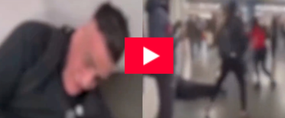 Diffusi in rete i filmati del pestaggio a Cicalone nella metro di Roma. Salvini: “Violenza grave e inaccettabile” (video)