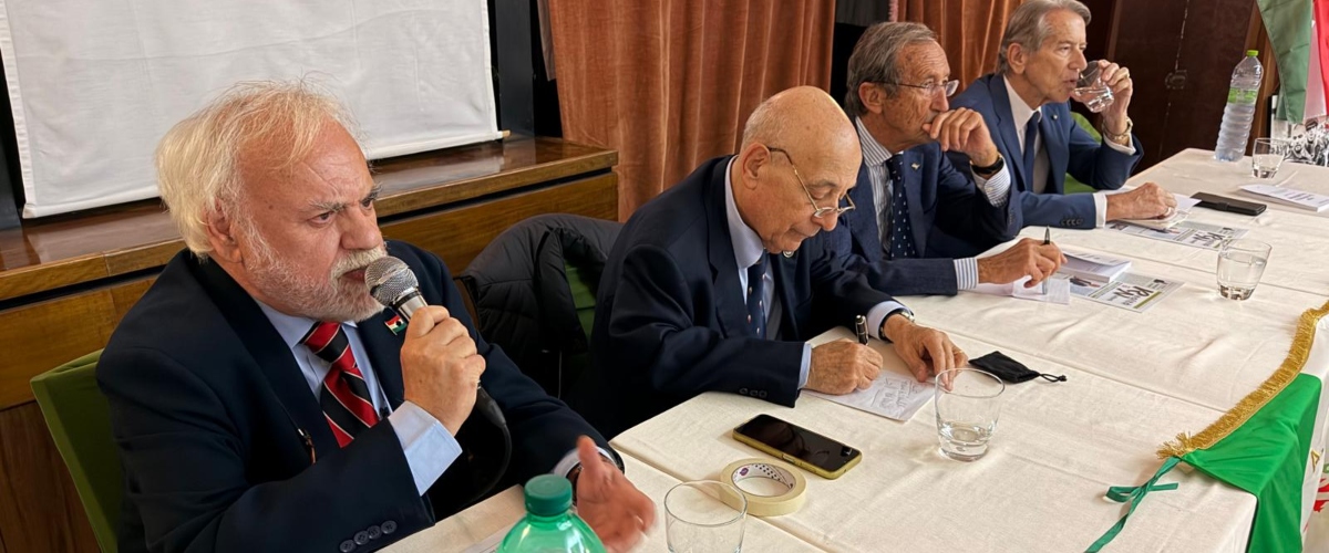 ungheria la rivoluzione dimenticata una crepa nel muro dell8217oblio da Secoloditalia.it ungheria la rivoluzione dimenticata una crepa nel muro dell8217oblio