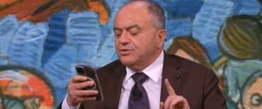 Persino Gratteri cade nel tranello. Legge da Floris una falsa intervista a Falcone contro la separazione delle carriere (video)