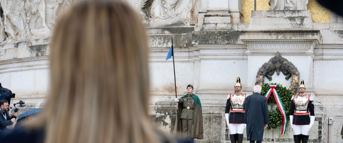 4 novembre per la prima volta senza frecce tricolori meloni onore a chi ha servito la patria video da Secoloditalia.it 4 novembre per la prima volta senza frecce tricolori meloni onore a chi ha servito la patria video