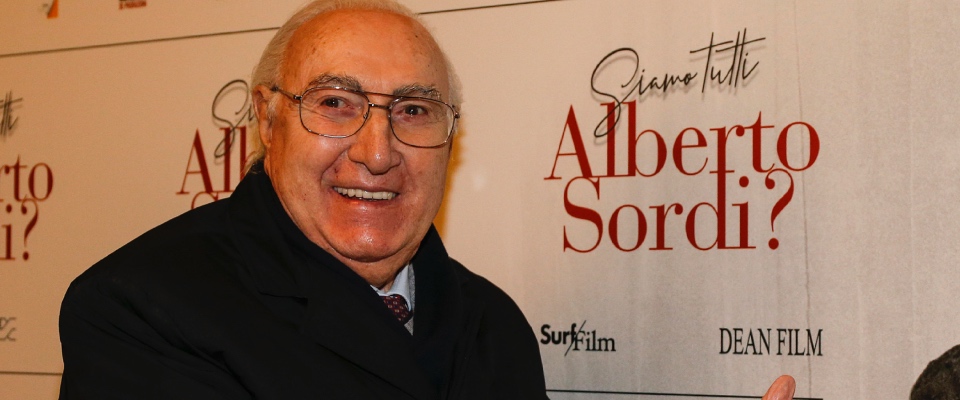 Mistero attorno all’eredità di Pippo Baudo: nessuno l’ha ancora accettata nonostante la cifra