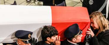 Poliziotto ucciso a Napoli, il 28enne drogato e ubriaco alla guida resta in carcere. Il provvedimento del Gip e le sue argomentazioni