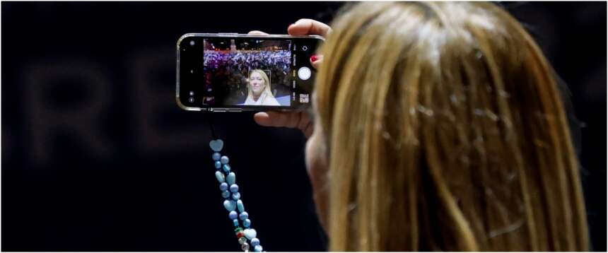 Se la sinistra è “frenata” dal radicalismo degli intellò, la destra è “spinta” dal realismo. Come vuole il suo popolo