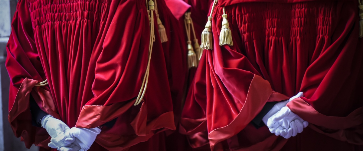 Carriera dei magistrati blindata, i dati svelano numeri bulgari: promozione garantita a quasi tutti e “l’incognita correnti” Carriera dei magistrati blindata, i dati svelano numeri bulgari: promozione garantita a quasi tutti e “l’incognita correnti”