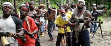 Nuovo dramma in Nigeria: rapite 25 studentesse da banditi armati in una scuola, nessun collegamento con i jihadisti