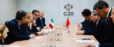 G20, vertice sull’Ucraina: l’Italia chiede garanzie e di non spaccare il fronte occidentale. Trump: “Il piano non è l’ultima offerta”