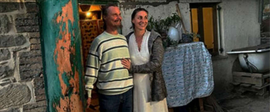 Prelevati dal bosco i bambini che vivevano da “selvaggi” in Abruzzo: ora sono in una casa di accoglienza