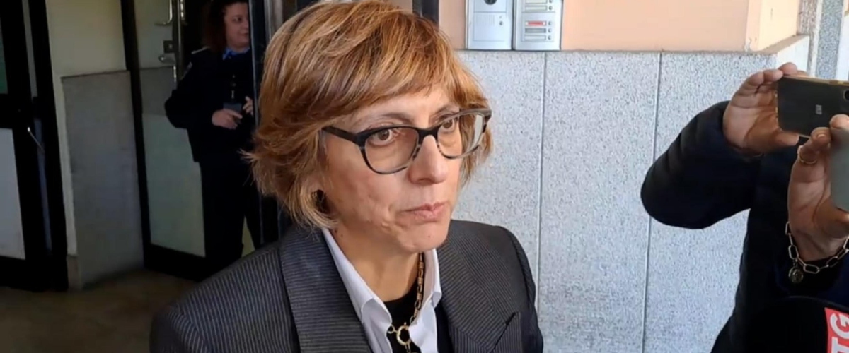 ddl stupro la maggioranza vuole migliorare il testo sul consenso ma la sinistra grida al complotto da Secoloditalia.it ddl stupro la maggioranza vuole migliorare il testo sul consenso ma la sinistra grida al complotto