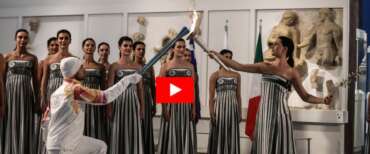 La cerimonia di accensione della Fiamma Olimpica