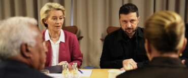 Ursula von der Leyen e Volodymyr Zelensky durante un precedente incontro sull’Ucraina