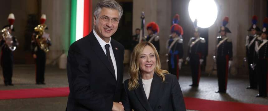 Meloni vede il premier croato: “Tempi maturi per riunificare l’Europa con i Balcani”