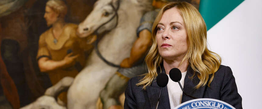 Meloni al Forum della distribuzione: “Lavoriamo per rafforzare il tessuto produttivo dell’Italia e difendere l’economia reale”