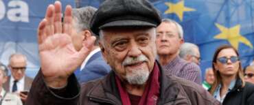 Anche il compagno Occhetto dà lezioni: “Se continuiamo a scannarci vincere sarà impossibile”