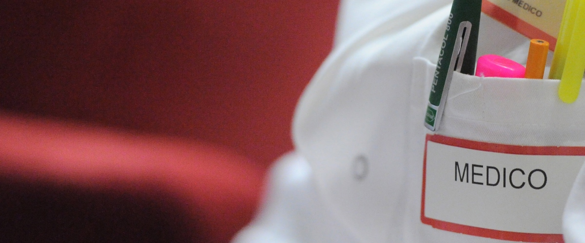 E due, aumenti statali e trattative sprint: via al rinnovo del Ccnl di medici e dirigenti sanitari con +491€ al mese. Ma ancora una volta la Cgil non firma