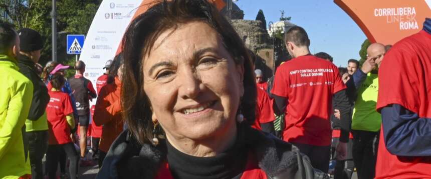 Famiglia nel bosco, Roccella: “Sottrarre i bambini ai genitori è un atto traumatico. Alla base deve esserci un pericolo”