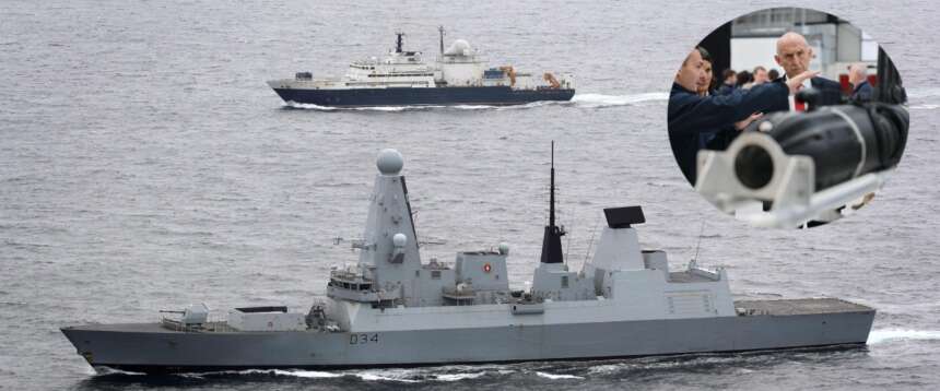 Nave spia russa al largo delle coste britanniche, Londra a Mosca: “Vi vediamo, siamo pronti”