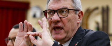 Salari, Landini bocciato da 30 economisti della Bce sulla “bufala” dei 25 miliardi tolti dal governo Meloni