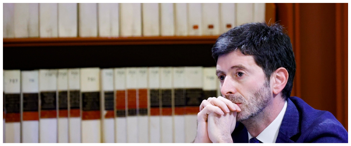 Commissione Covid, Speranza bloccò il report sulle criticità italiane. FdI: “Un fatto inquietante” Commissione Covid, Speranza bloccò il report sulle criticità italiane. FdI: “Un fatto inquietante”