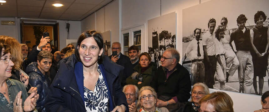 Quello che la Schlein non dice: riapre il circolo ex Pci di Berlinguer ma tace sulla “strage” di sedi nel resto d’Italia