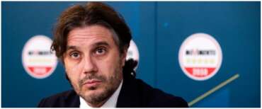 M5S al grottesco, sui social Silvestri accusa la destra di non far lavorare la Camera.. Ma questa settimana mancava lui…