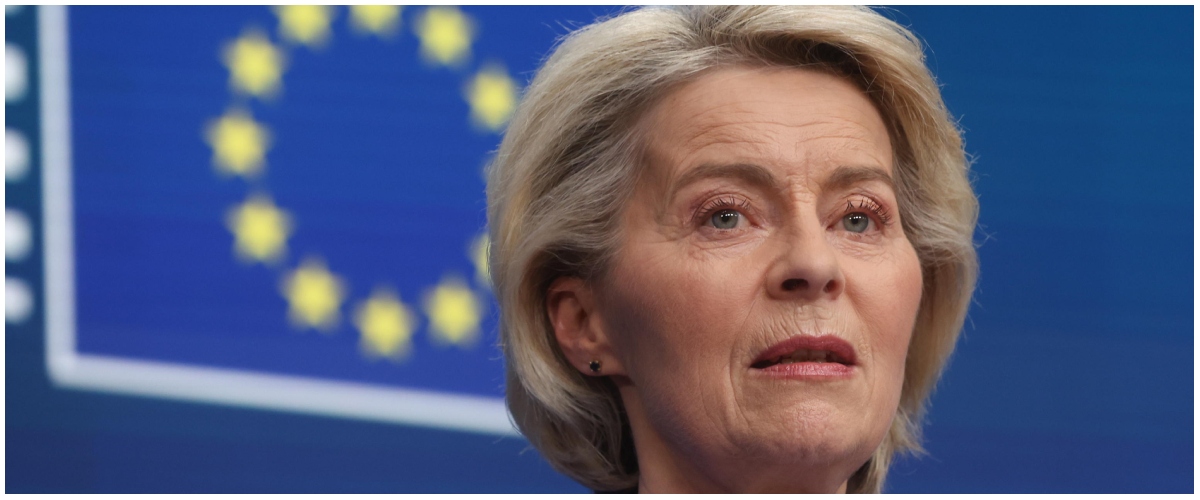 Il piano per una “Cia europea”: Ursula von der Leyen pronta a istituire una nuova intelligence guidata da lei
