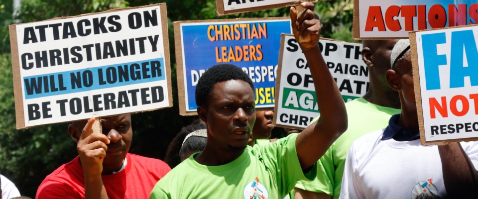 Continua le persecuzione dei cristiani in Nigeria: dodici persone rapite in un raid dei jihadisti in chiesa