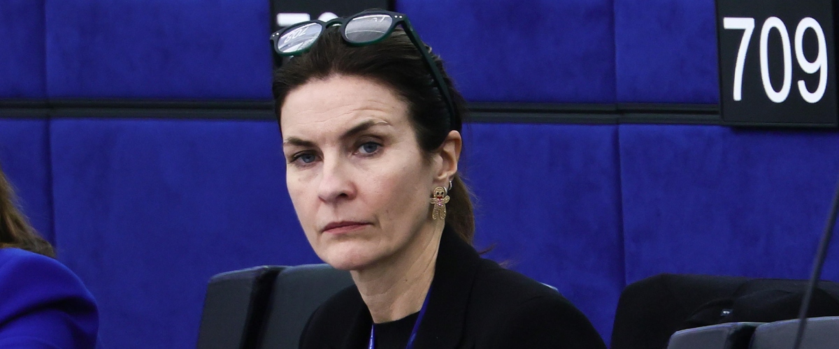 alessandra moretti che ora rischia l8217arresto urla al complotto la revoca alla mia immunit224 232 uno schiaffo alla democrazia da Secoloditalia.it alessandra moretti che ora rischia l8217arresto urla al complotto la revoca alla mia immunit224 232 uno schiaffo alla democrazia