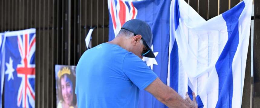 Australia, stretta contro i predicatori d’odio dopo l’attentato di Bondi beach: nuove leggi contro il terrorismo