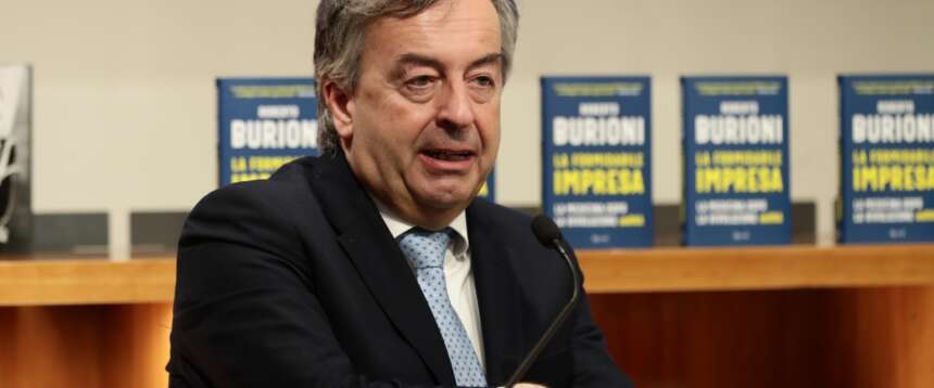 Burioni sale in cattedra sui social e offende gli studenti che hanno sbagliato le risposte all’esame filtro per l’accesso a Medicina