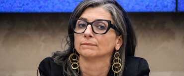 Francesca Albanese, secondo il sondaggio Youtrend, in due mesi è cresciuta di 16 punti la sfiducia nella relatrice Onu