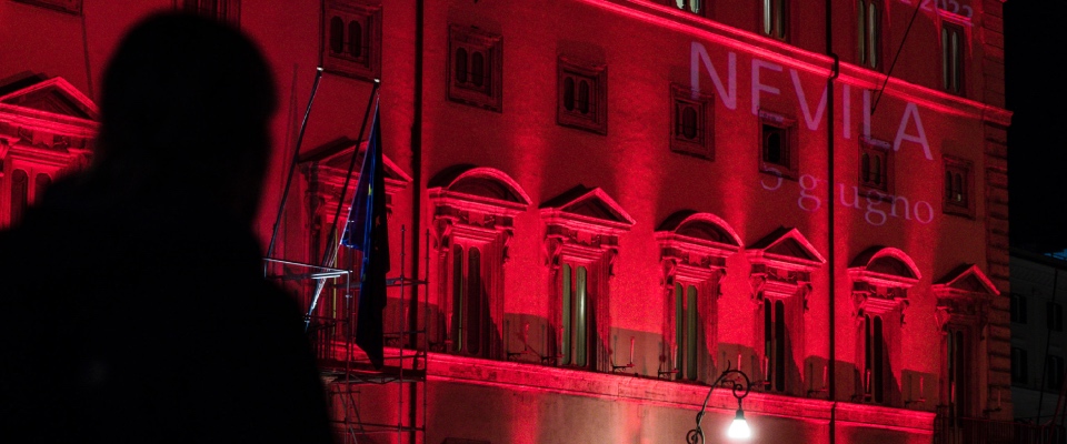 Manovra, FdI propone un’indennità all’80% alle donne che prendono parte al percorso anti violenza